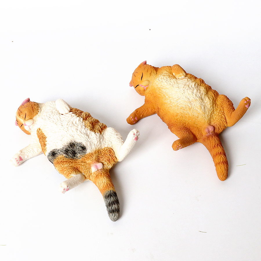 Realistic Cute Kitty Lazy Past - Interior Design House บทวิจารณ์และราคา